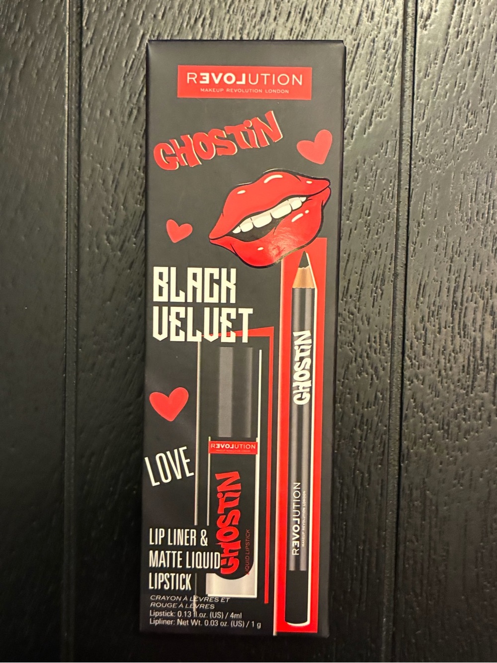 Makeup Revolution Ghostin Black Velvet Lip Kit Black Lipstick & Liner